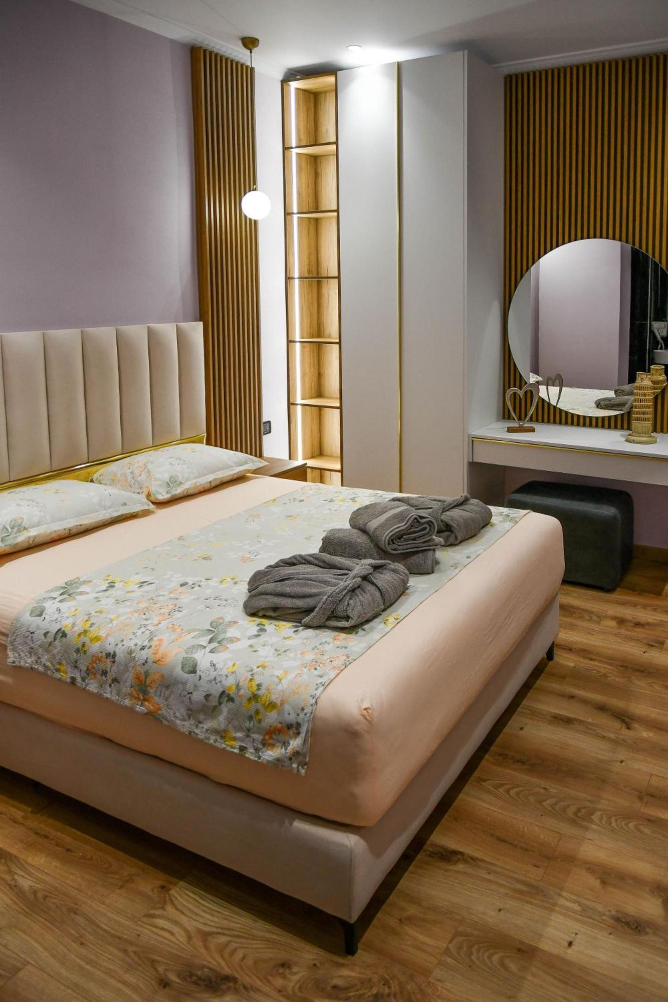 Hata Luxury Apartments Shkodër Esterno foto