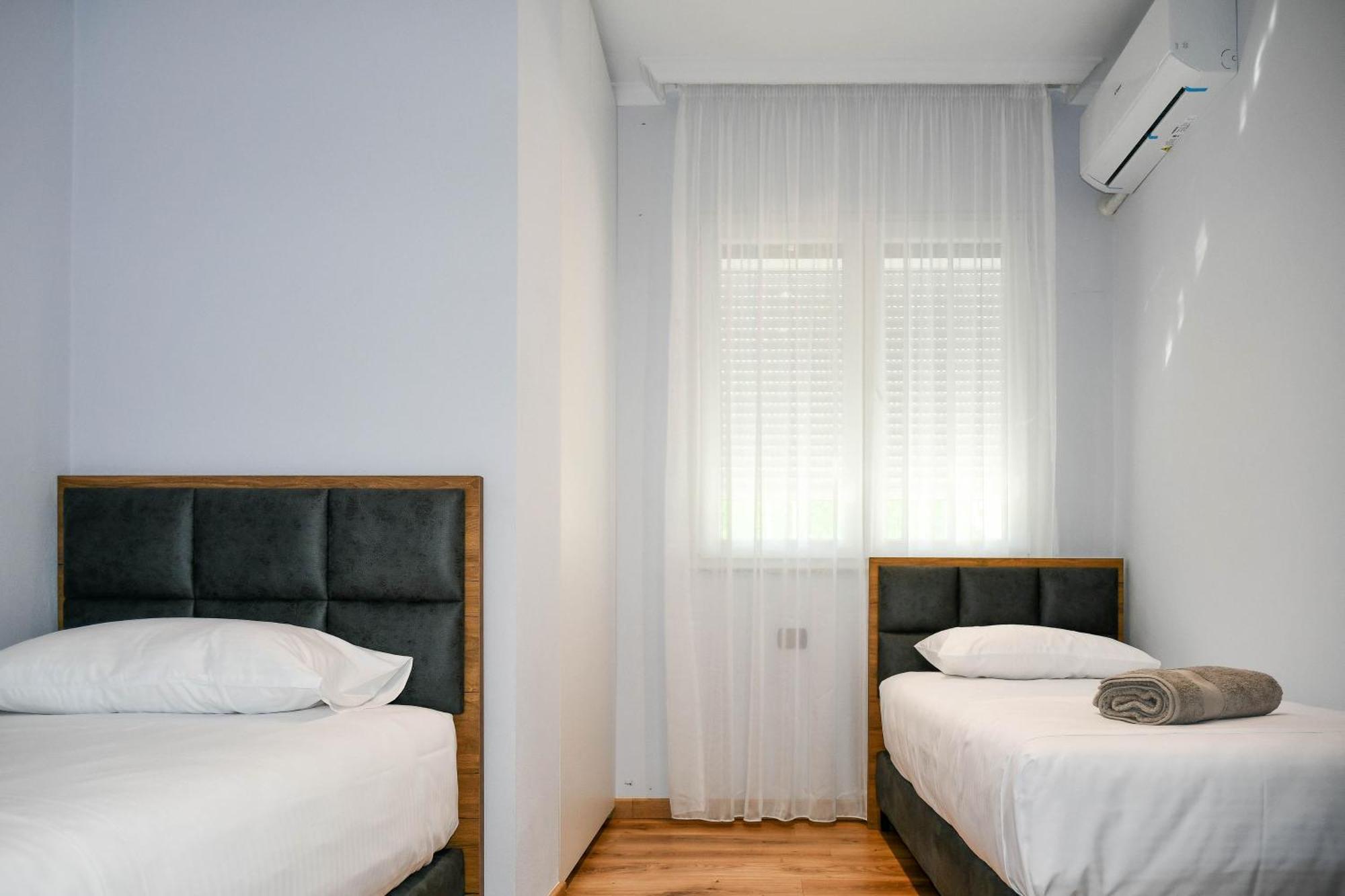 Hata Luxury Apartments Shkodër Esterno foto
