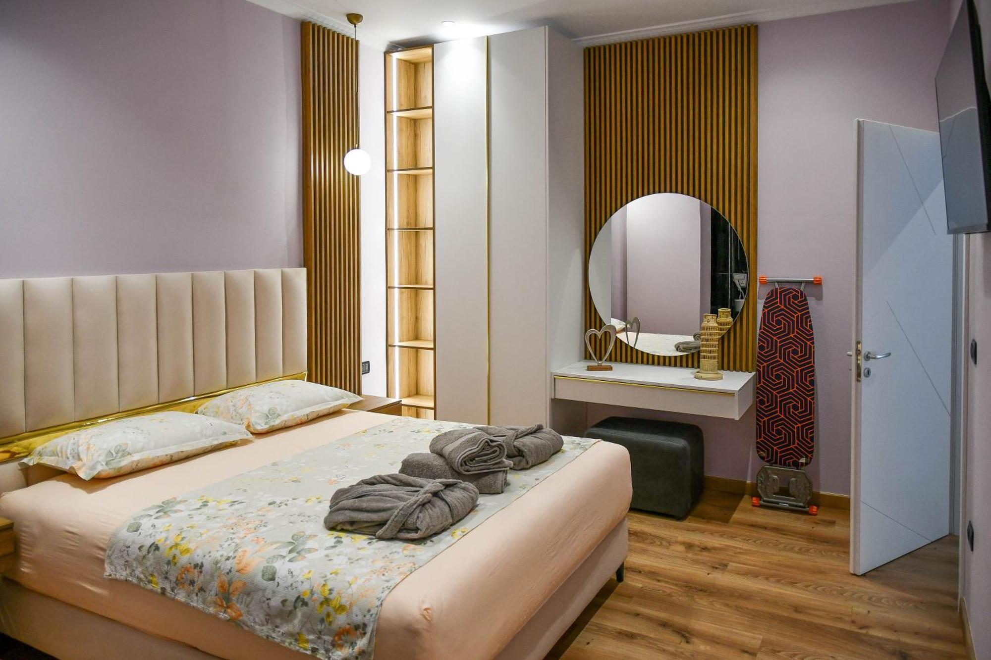 Hata Luxury Apartments Shkodër Esterno foto